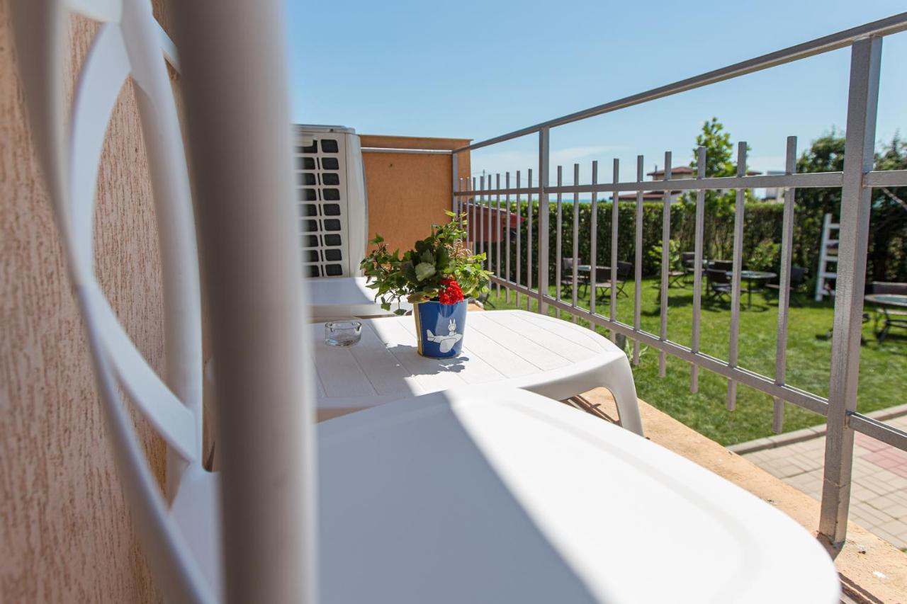 Casa Eden Hotel Costinesti Bagian luar foto