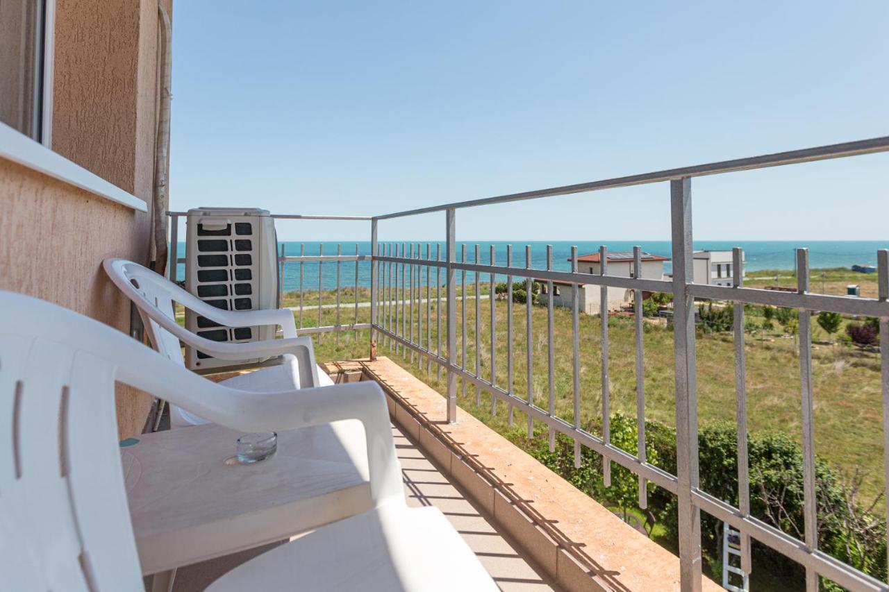Casa Eden Hotel Costinesti Bagian luar foto