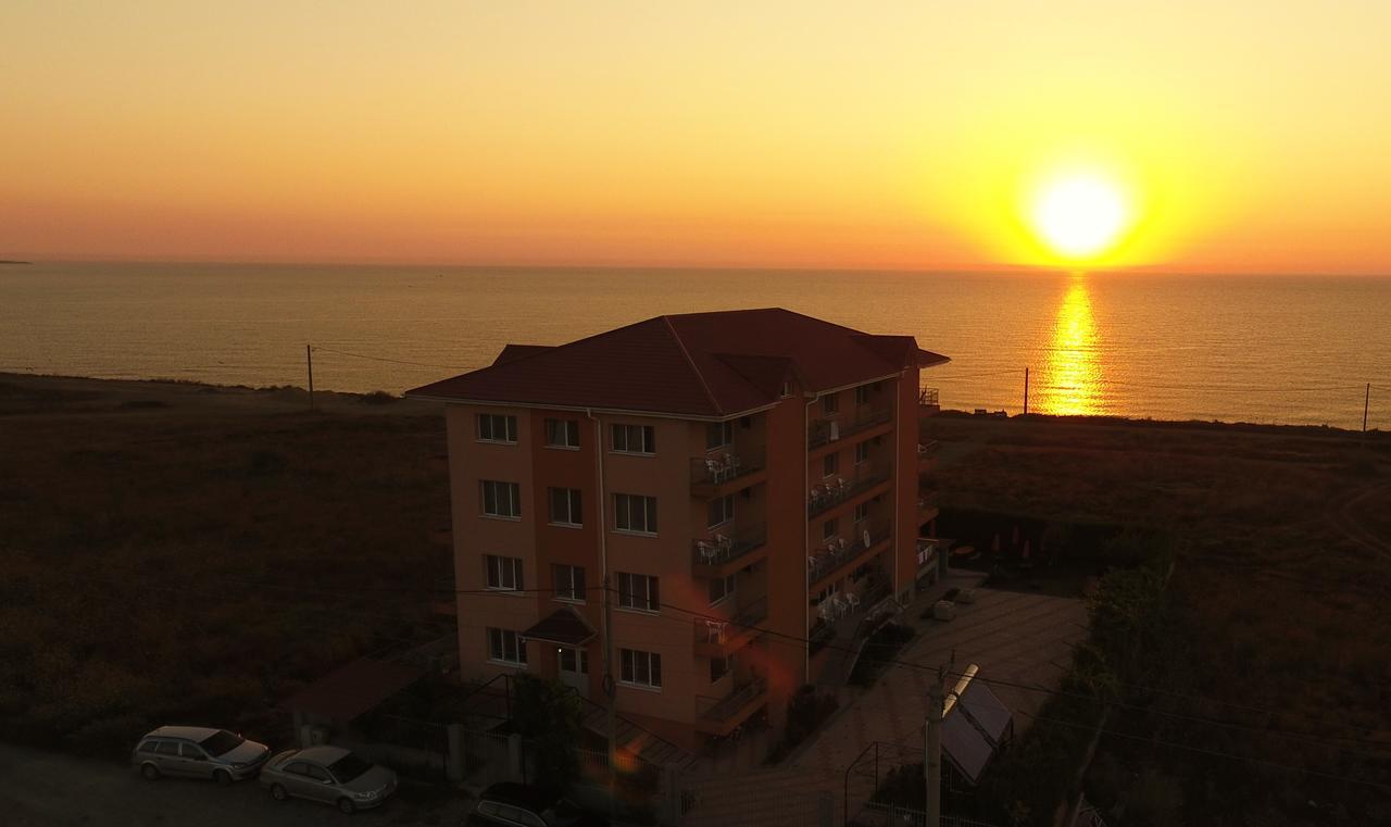 Casa Eden Hotel Costinesti Bagian luar foto