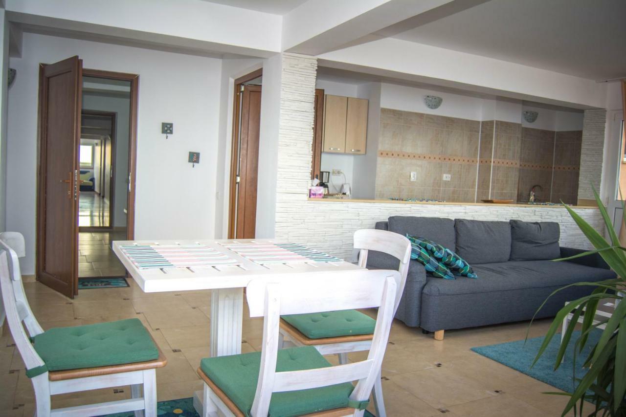 Casa Eden Hotel Costinesti Bagian luar foto